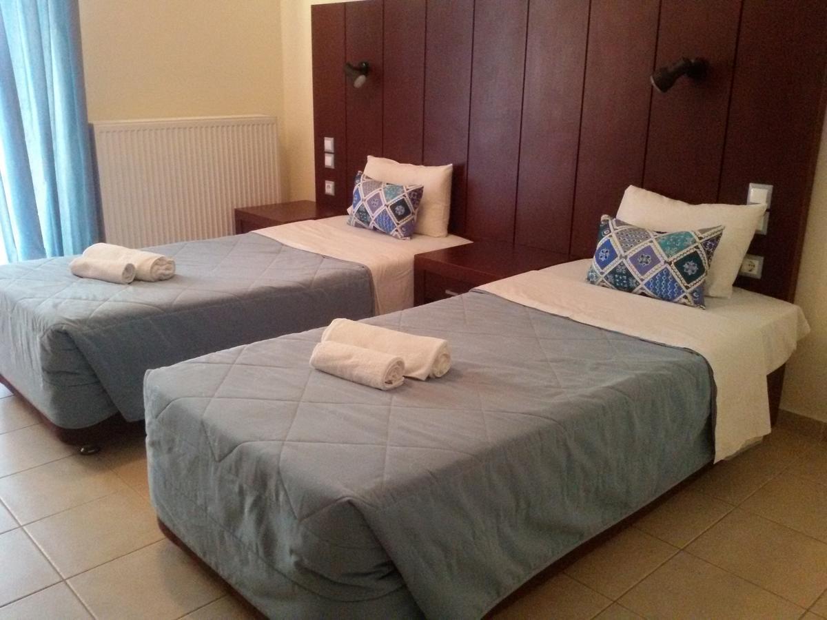Ionion Star Hotel Tholon Экстерьер фото